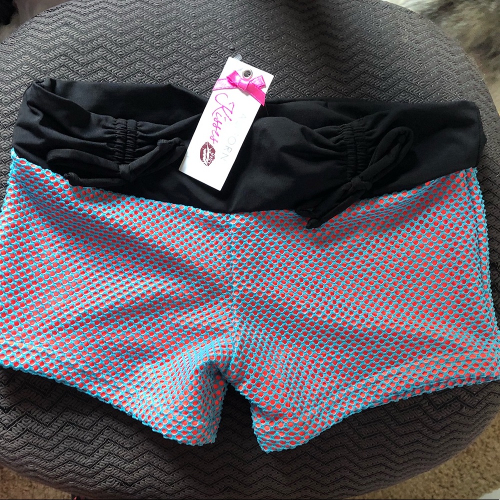 California kisses Dancewear